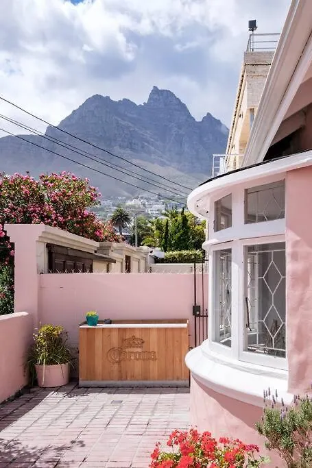 Holiday home Casa Caprice - A 3 Bed Home Steps From The Beach Cape Town